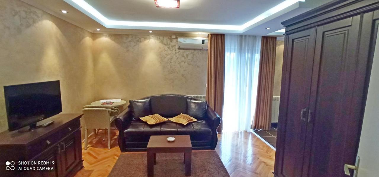 Konaciste Zlatibor Aparthotel Luaran gambar